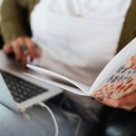 Como Escolher a Assistente Virtual Certa para o Teu Negócio